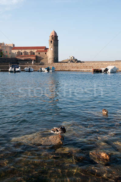 Pequeno cidade mediterrânico costa água mar Foto stock © arocas