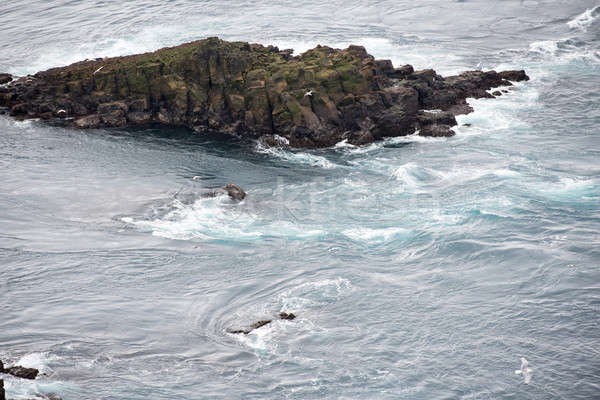 Stockfoto: Sterke · oceaan · stroom · rotsen · sluiten · zee