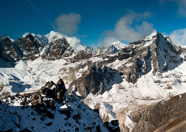 山 通過 喜馬拉雅山 尼泊爾 高度 天空 商業照片 © Arsgera