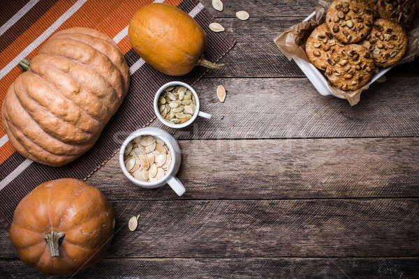 Rustikal Stil Kürbisse Samen Cookies Nüsse Stock foto © Arsgera