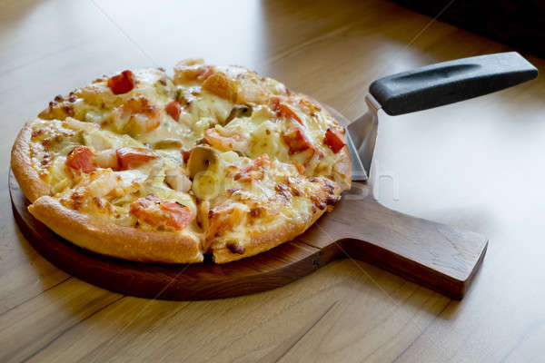 Pizza zeevruchten voedsel kaas diner vlees Stockfoto © art9858