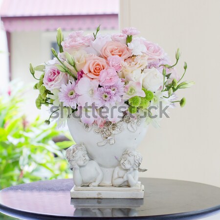 Szkła Wazon kwiaty piękna ozdoba ślub Zdjęcia stock © art9858