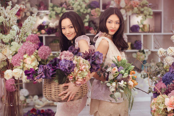 Foto stock: Hermosa · Asia · mujeres · feliz · de · trabajo · flor