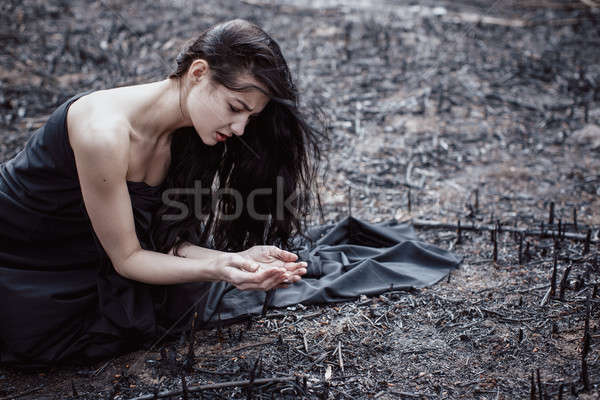 [[stock_photo]]: Personnes · nature · écologie · triste · fille · séance