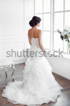 Stock foto: Braut · junge · Frauen · Hochzeitskleid · hellen · Zimmer · schönen