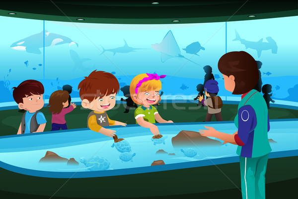 Foto d'archivio: Ragazzi · acquario · scuola · bambini · pesce