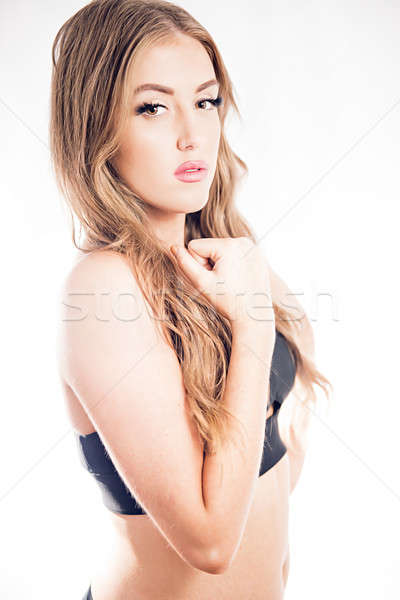 Kobiet fitness model stwarzające studio portret Zdjęcia stock © artistrobd