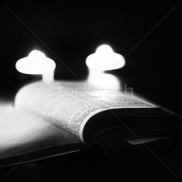 Biblii świece niski świetle wysoki kontrast Zdjęcia stock © artistrobd