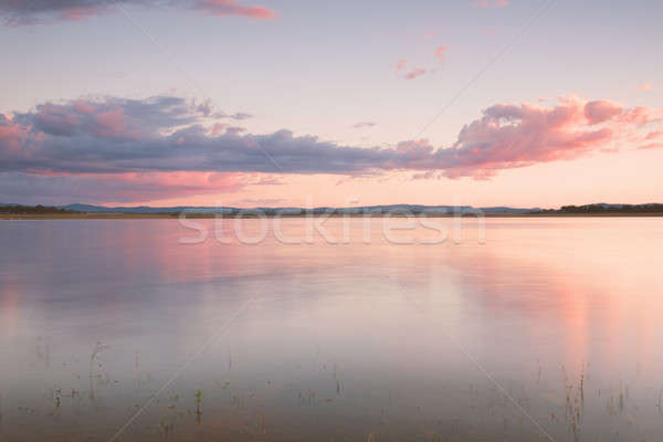 Tó Queensland késő délután víz felhők Stock fotó © artistrobd