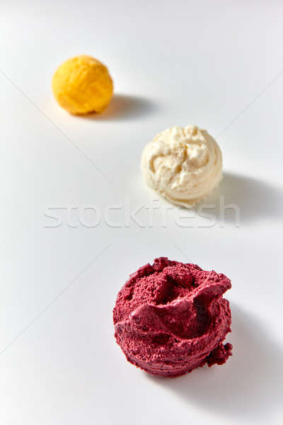 Drie heerlijk natuurlijke ijs Geel Stockfoto © artjazz