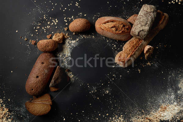 различный хлеб деревянный стол Сток-фото © artjazz