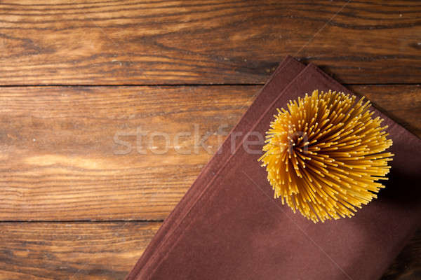 Olasz spagetti szalvéta fából készült felső kilátás Stock fotó © artjazz