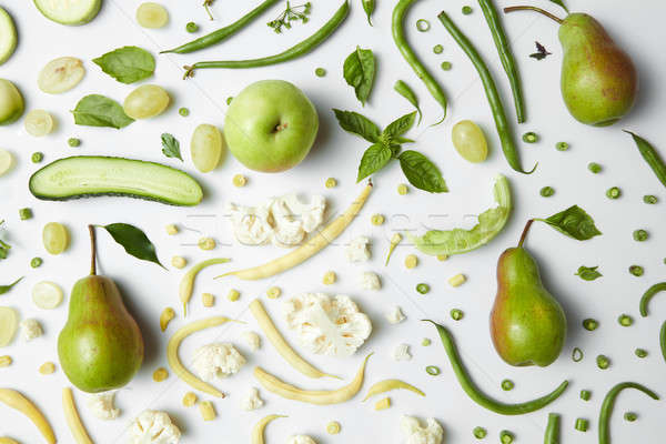 Fresco orgânico verde legumes frutas smoothie verde Foto stock © artjazz