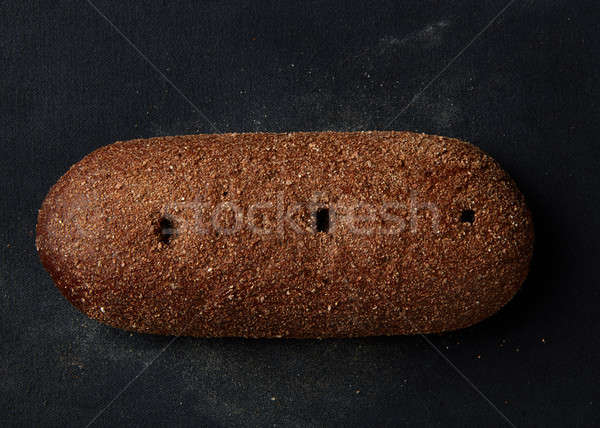 Seigle sombre pain ensemble plein isolé [[stock_photo]] © artjazz
