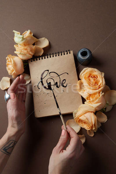 дневнике ноутбук слово любви написанный женщины Сток-фото © artjazz