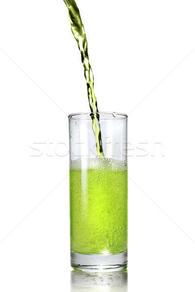 [[stock_photo]]: Vert · jus · verre · isolé · blanche