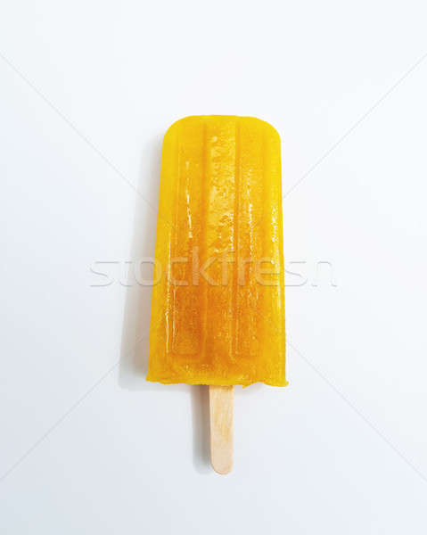 Ijs oranje vruchten ijs witte exemplaar ruimte top Stockfoto © artjazz