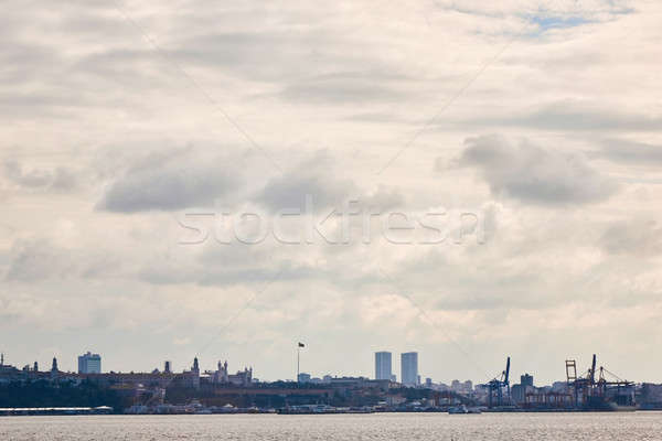 Сток-фото: красивой · мнение · небе · морем · город