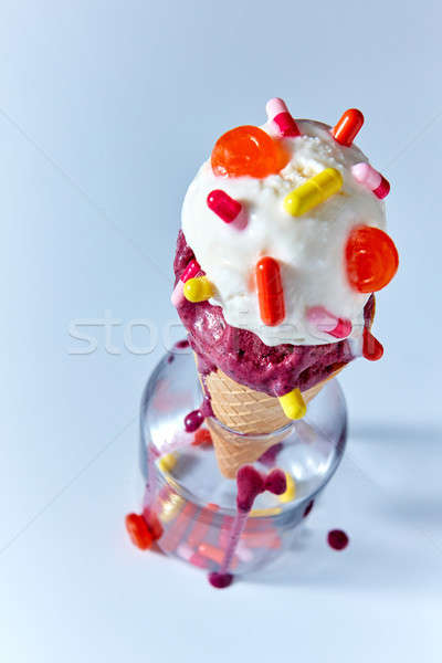 Appetitlich Eis Kugeln Waffel Glas Kapseln Stock foto © artjazz