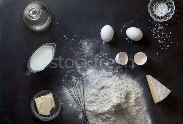 Noir table farine ingrédients haut vue [[stock_photo]] © artjazz