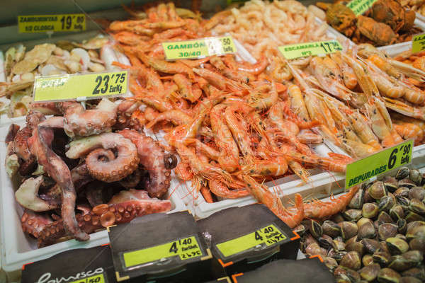 óriási tömb hal vásárló piac Barcelona Stock fotó © artjazz