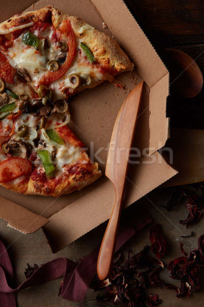 Pizza cartón caja de pizza delicioso italiano hortalizas Foto stock © artjazz