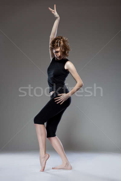 Anziehend Tanz Mädchen Haar Ausübung Stock foto © artjazz