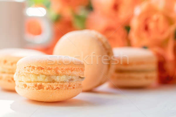 Turuncu taze küçük güller mango ışık Stok fotoğraf © artsvitlyna