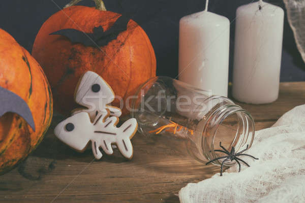 Stockfoto: Halloween · home · decoraties · donkere · kaarsen · spinnen