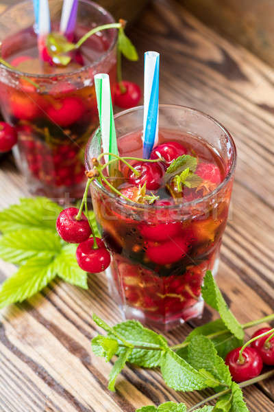 Foto stock: Bebidas · frutas · frescas · óculos · beber · decorado