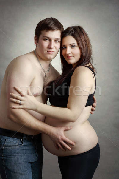 Affectueux heureux couple femme enceinte mari famille [[stock_photo]] © artush