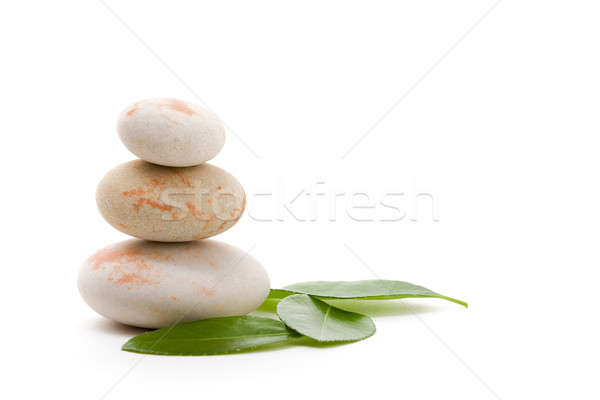 Balancing zen stenen geïsoleerd Stockfoto © artush