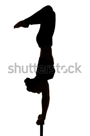 Caucazian femeie gimnastica yoga siluetă Imagine de stoc © artush