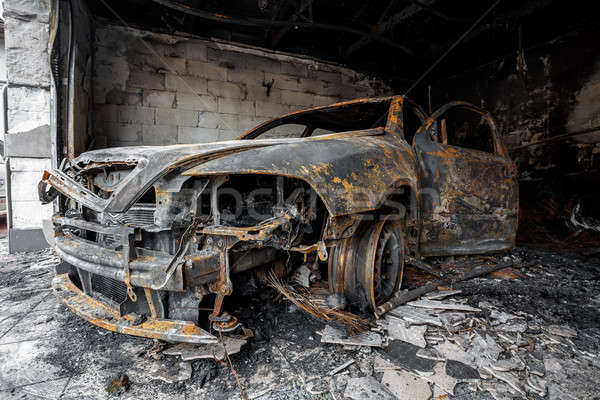 Photo sur voitures garage feu Photo stock © artush