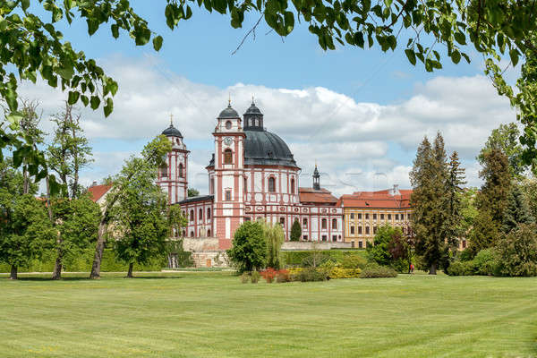 Berühmt Barock Tschechische Republik Himmel Frühling Gras Stock foto © artush