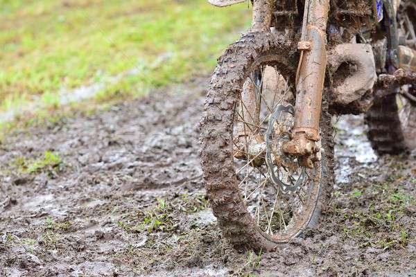 Motocross neumáticos barro primer plano sucia rueda Foto stock © asturianu