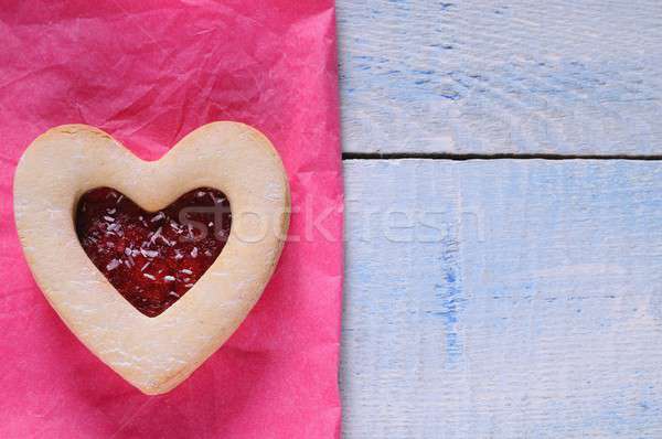 Ev yapımı kurabiye valentine sevgililer günü ahşap masa gıda Stok fotoğraf © asturianu