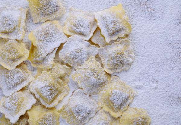 świeże ravioli stół kuchenny obiedzie posiłek Zdjęcia stock © asturianu