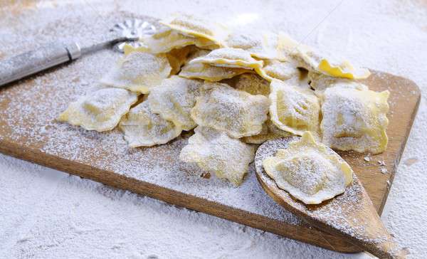 Fresche ravioli tavolo da cucina cena pasto primo piano Foto d'archivio © asturianu