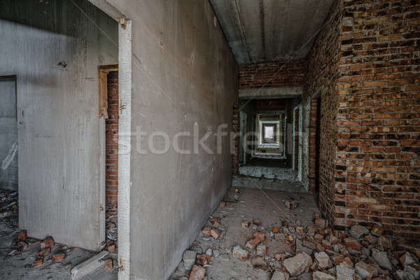 Starych opuszczony budynku wnętrza ściany Zdjęcia stock © Avlntn