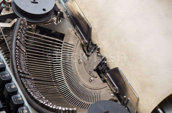 Oude schrijfmachine retro papier technologie ruimte Stockfoto © Avlntn