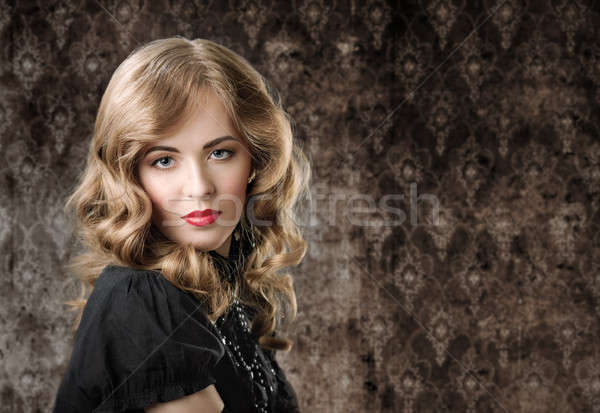 Vintage stijl portret retro mooie blond Stockfoto © Avlntn