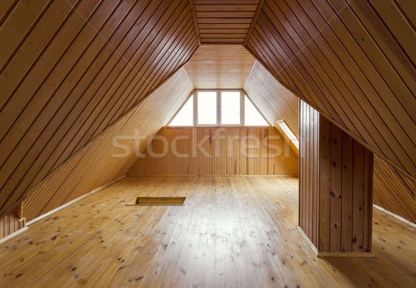 Fából készült padlás belső ház fa fal Stock fotó © Avlntn