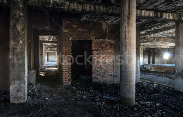 Starych opuszczony budynku wnętrza ściany pokój Zdjęcia stock © Avlntn