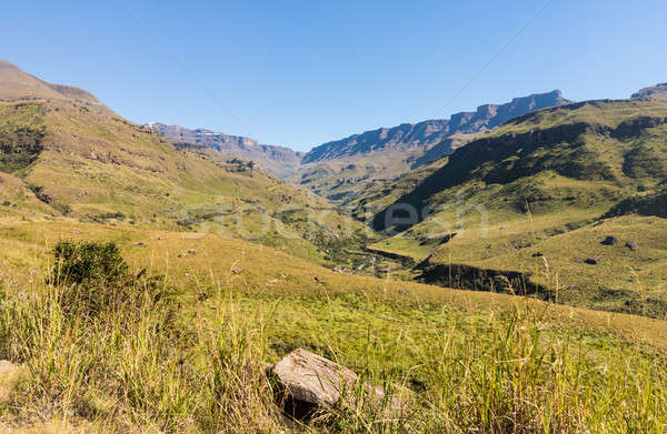 Passz Lesotho völgy út hegyek Dél-Afrika Stock fotó © backyardproductions