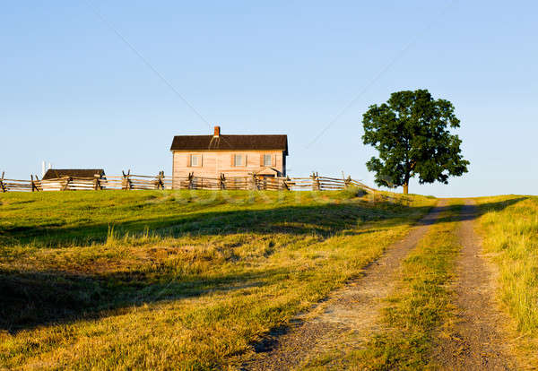 Haus Schlachtfeld Sonnenuntergang Ansicht alten Bürgerkrieg Stock foto © backyardproductions