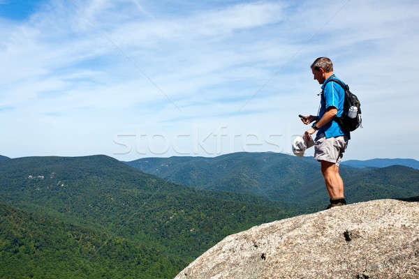 Uzun yürüyüşe çıkan kimse vadi Asya tırmanmak eski Stok fotoğraf © backyardproductions