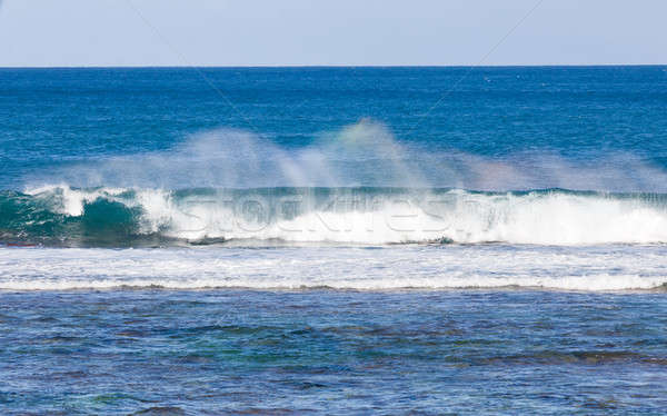 Szívárványszínű spray hullámok part égbolt óceán Stock fotó © backyardproductions