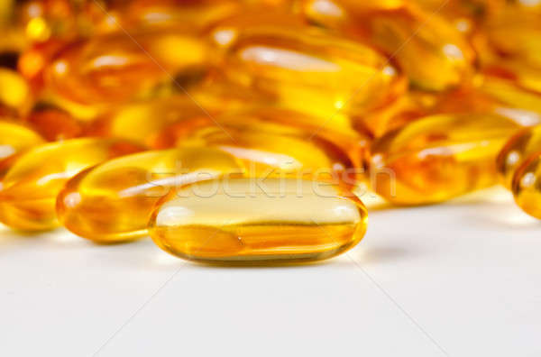Untura de peste gel vitamina uleiuri macro Imagine de stoc © backyardproductions