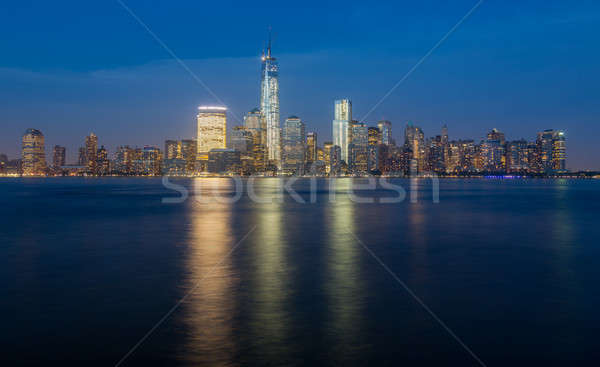 Skyline baisser Manhattan nuit New York City échange Photo stock © backyardproductions